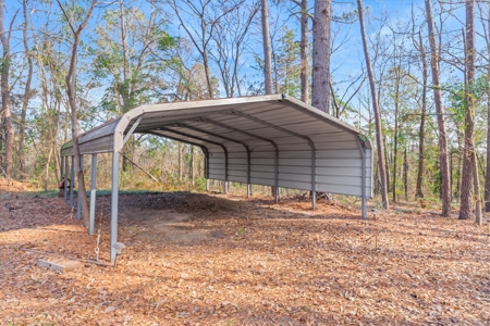 East Texas Homestead 3/3/2 Brick + Large Shop & 6.47 Wooded Acres - image 34