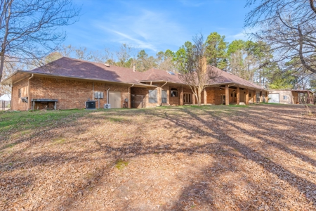 East Texas Homestead 3/3/2 Brick + Large Shop & 6.47 Wooded Acres - image 32