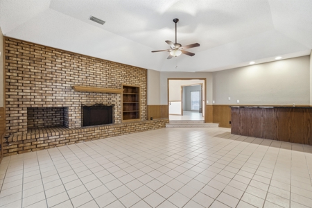 East Texas Homestead 3/3/2 Brick + Large Shop & 6.47 Wooded Acres - image 16