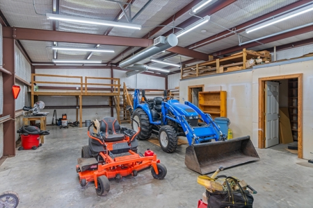 East Texas Homestead 3/3/2 Brick + Large Shop & 6.47 Wooded Acres - image 37