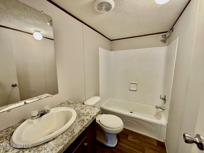 Southern Double Wide on 1.42 Acres in North Pike District - image 11