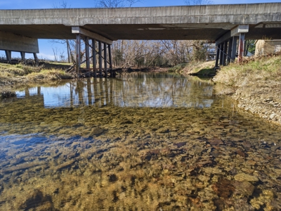 Welcome to a place with comfort, charm, and riverfront living - image 34