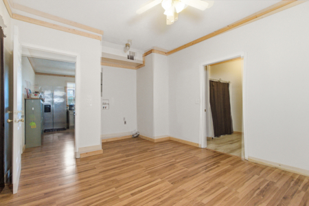 Welcome to a place with comfort, charm, and riverfront living - image 16