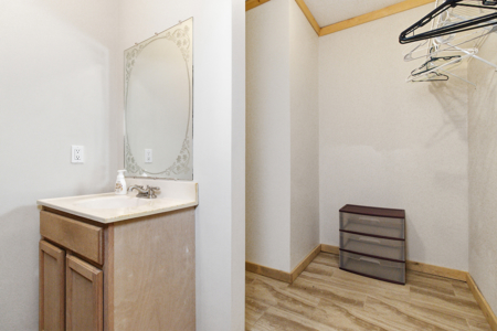 Welcome to a place with comfort, charm, and riverfront living - image 19