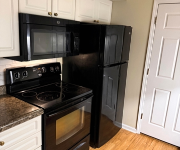 Low-Maintenance 2BR, Waterview Condo, in Florence, SC - image 9