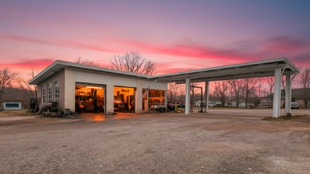 Commercial Property in the Missouri Ozarks - image 3