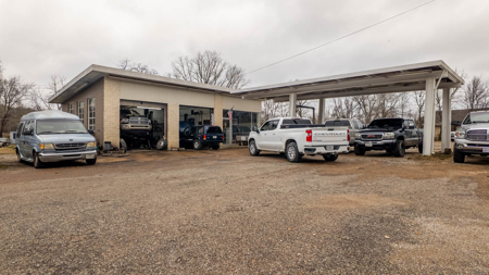 Commercial Property in the Missouri Ozarks - image 7