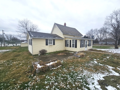 Great Rental or Starter in Hamilton, MO! - image 3