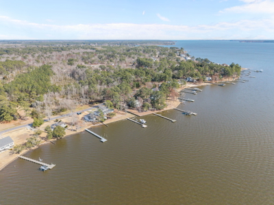 Mid-Century Beauty on the Pamlico - Washington, NC - image 15