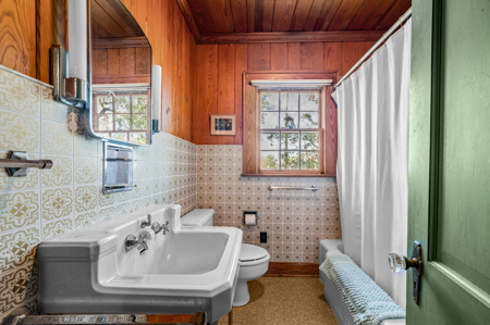 Mid-Century Beauty on the Pamlico - Washington, NC - image 46