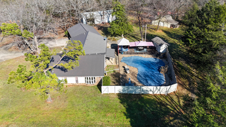 Home in ABM – Poteau, OK | 3 Bed • 2.5 Bath • Pool • Shop - image 18