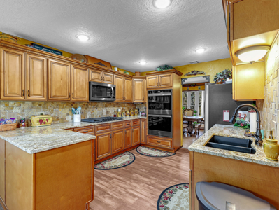 Home in ABM – Poteau, OK | 3 Bed • 2.5 Bath • Pool • Shop - image 22