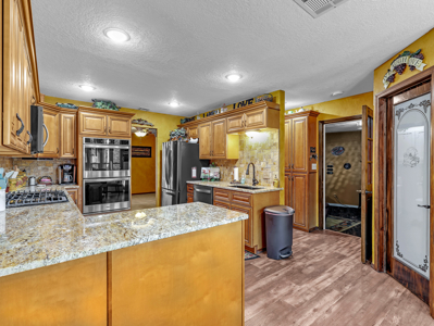 Home in ABM – Poteau, OK | 3 Bed • 2.5 Bath • Pool • Shop - image 21