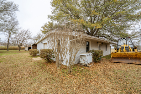 West TN Historic Home for Sale w/ Fenced Pasture & Stocked Pond - image 43