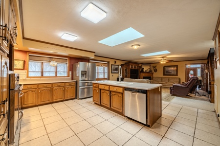 West TN Historic Home for Sale w/ Fenced Pasture & Stocked Pond - image 12