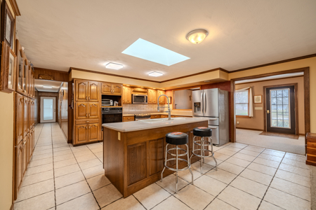 West TN Historic Home for Sale w/ Fenced Pasture & Stocked Pond - image 9