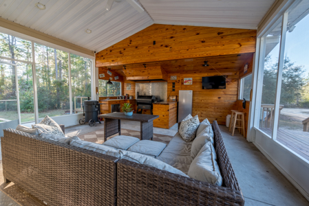 3 Bedroom For Sale in Williston FL - image 9