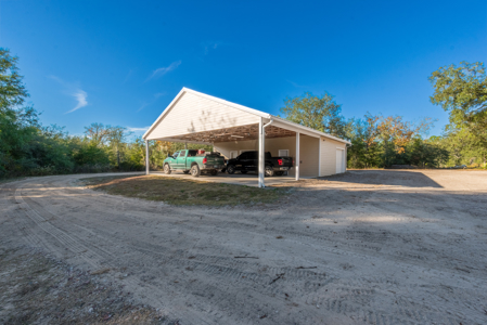 3 Bedroom For Sale in Williston FL - image 5