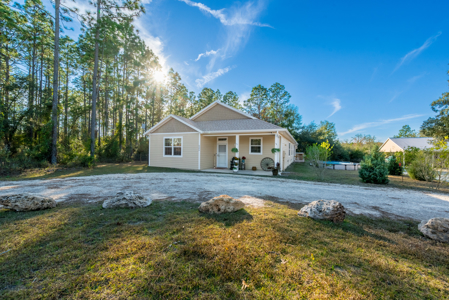 3 Bedroom For Sale in Williston FL - image 1