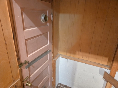 Home for Sale in Town in Moscow, Id. - image 28