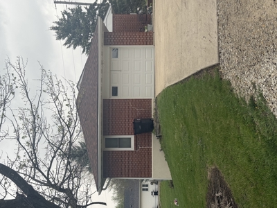 Charming 1951 Brick Home on Double Lot in Mount Ayr - image 23