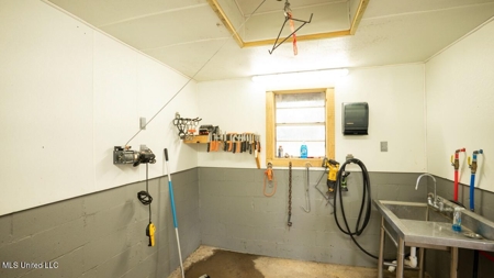 Woodville, MS - 40 Acres with Income-Producing Camp - image 20