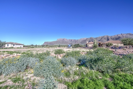 1.25-Acre Lot for Sale with Unmatched Superstition Mountain Views - image 14
