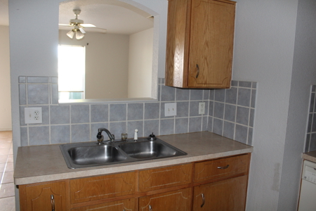 Rare Four-Unit Income Property—Strong Rental Demand - image 31