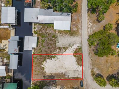 Lot in Suwannee, FL on Canal for Sale - image 1