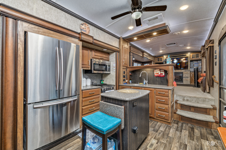 Hill Country 622-Acre Hunting & Ranch Retreat - image 19