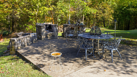 Luxury Bull Shoals Lakefront Home on 5.86 Acres with Dock & Shops - image 44