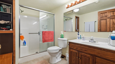 Luxury Bull Shoals Lakefront Home on 5.86 Acres with Dock & Shops - image 37