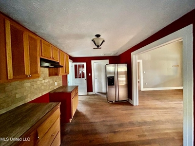 Historic Country Home For Sale on 2 Acres Silver Creek, MS - image 20