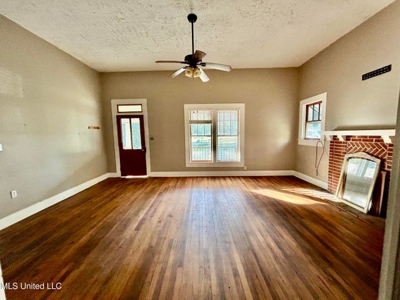 Historic Country Home For Sale on 2 Acres Silver Creek, MS - image 5