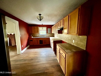 Historic Country Home For Sale on 2 Acres Silver Creek, MS - image 19