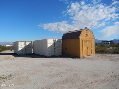 4.75 Acre Lot For Sale With RV Hook-ups Salome, AZ - image 1