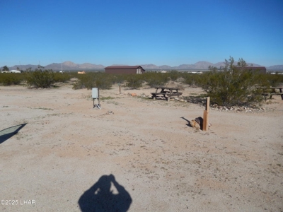 4.75 Acre Lot For Sale With RV Hook-ups Salome, AZ - image 2