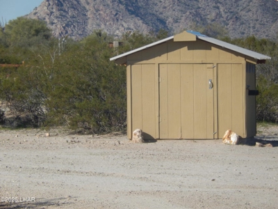 4.75 Acre Lot For Sale With RV Hook-ups Salome, AZ - image 4