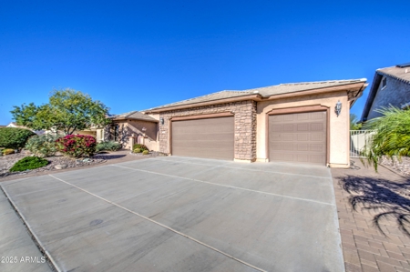 Home in Active Adult Golf Course Community in Florence Arizona - image 3