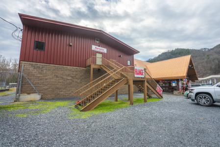 Barnett’s Guns & Indoor Range for Sale in Hampton TN! - image 6