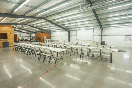 Barnett’s Guns & Indoor Range for Sale in Hampton TN! - image 38