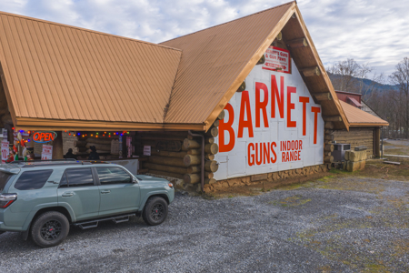 Barnett’s Guns & Indoor Range for Sale in Hampton TN! - image 3