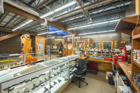 Barnett’s Guns & Indoor Range for Sale in Hampton TN! - image 23