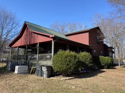 Home For Sale On Acreage In Tn, Shop, Barn, Storm Shelters - image 30