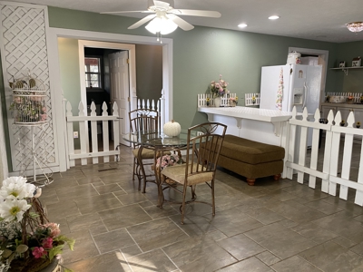 Home For Sale On Acreage In Tn, Shop, Barn, Storm Shelters - image 17