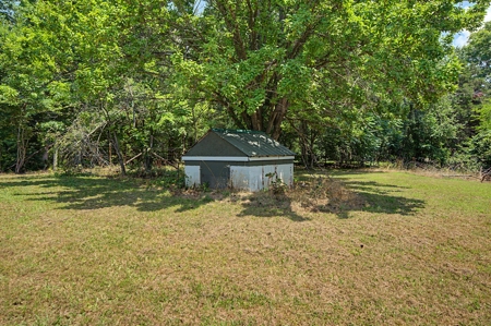 Home For Sale On Acreage In Tn, Shop, Barn, Storm Shelters - image 47