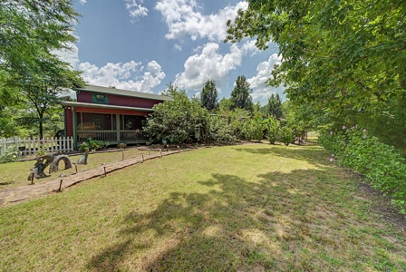 Home For Sale On Acreage In Tn, Shop, Barn, Storm Shelters - image 40
