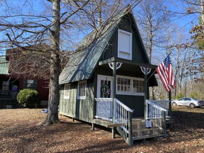 Home For Sale On Acreage In Tn, Shop, Barn, Storm Shelters - image 38