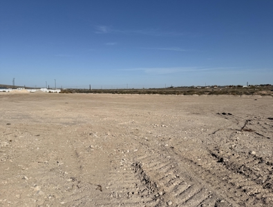 Commercial Property For Sale in Carlsbad NM - image 2