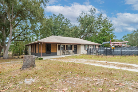 Charming Starter Home Near Downtown Live Oak – FHA/VA Approved! - image 5